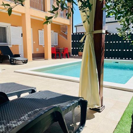 Boutique Apartment With Private Pool For Your Exclusive Use Novigrad Istria Dış mekan fotoğraf