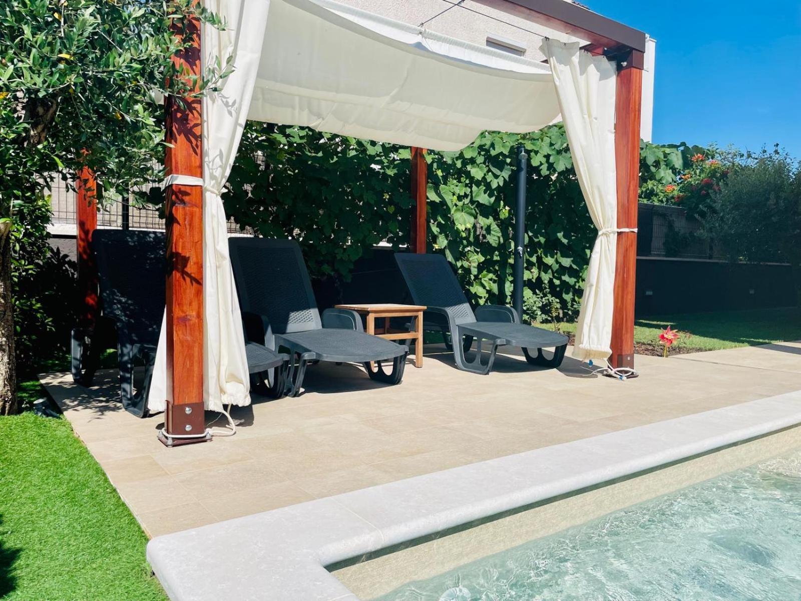 Boutique Apartment With Private Pool For Your Exclusive Use Novigrad Istria Dış mekan fotoğraf