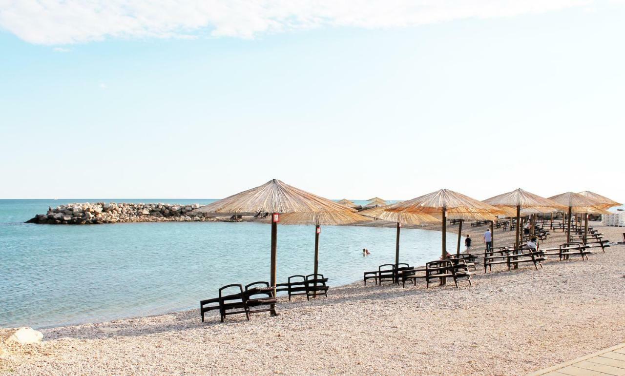 Boutique Apartment With Private Pool For Your Exclusive Use Novigrad Istria Dış mekan fotoğraf